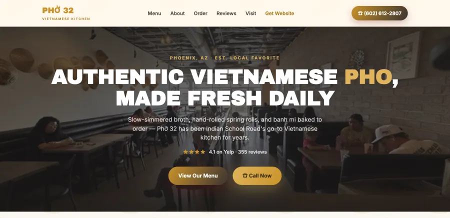 Phở 32 live website hero — 'Authentic Vietnamese Pho, made fresh daily'